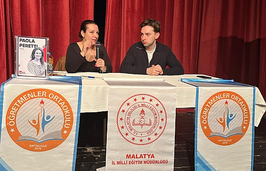İtalyan'dan Malatya'ya kitap imzalamaya geldi!!!