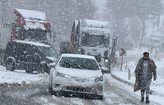 Kar etkisini artırdı: Malatya-Kayseri yolunda ulaşımda kısıtlama!
