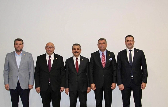 Kayısı Elazığlı vekilleri birleştirdi: Malatya'ya tescil resti!