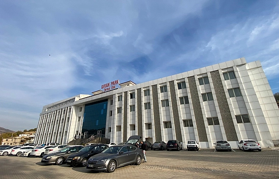 Kent Merkezine 90 Kilometre Uzaklıkta Bulunuyor... Malatya, Elazığ, Adıyaman'dan Diyarbakır'a Gidiyorlar...