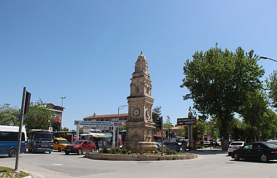 Kışla Caddesi Çarşı Projesi Neden Uzadı? MTSO Başkanı Tek Tek Açıkladı!