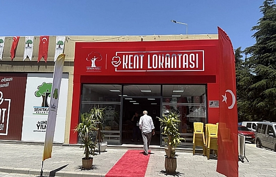 Komşuda Açıldı! 4 Çeşit Yemek 50 Lira! Darısı Malatya'ya...