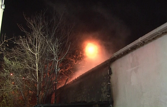 Kur'an kursunun çatısı alev alev yandı