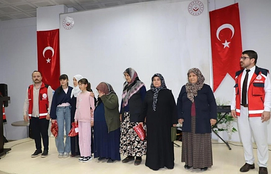 Kuşakları buluşturan program yoğun ilgi gördü