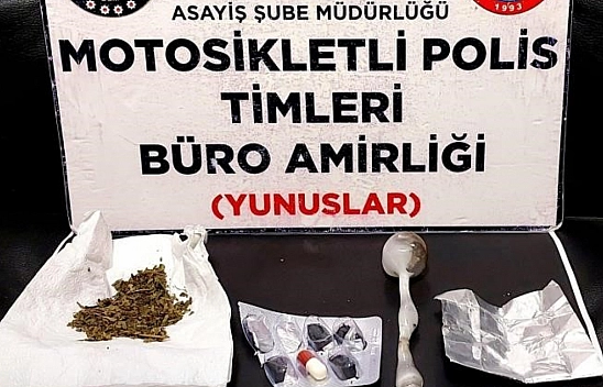 Üzerlerinden uyuşturucu çıktı