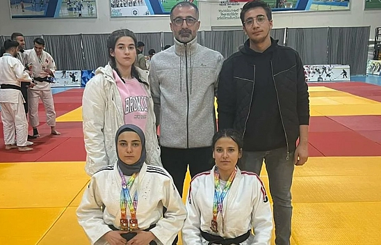 Madalyayla döndüler