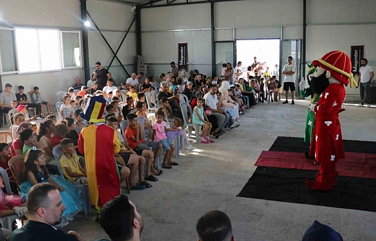 Çocuklara Bayram Sürprizi