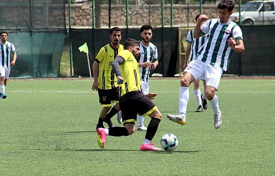 Malatya amatörde gol yağmuru: Fileler 29 kez havalandı!