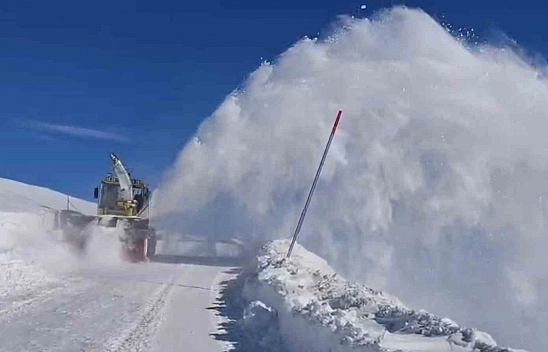 Malatya'da 107 mahallede binlerce kilometrelik yol ulaşıma açıldı