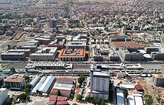 Malatya Çarşısı geciktikçe gecikiyor! 'Mart dediler nisan oldu, nisan dediler temmuz oldu'