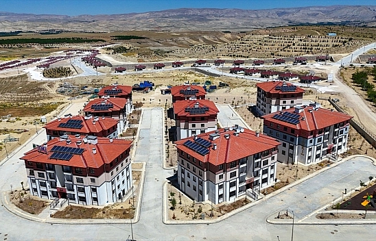 Malatya'da 142 konut için imzalar atıldı, anahtarlar dağıtılıyor!