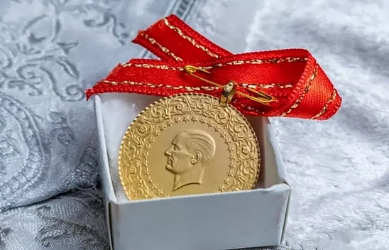 Malatya'da altın yeniden zirveye tırmanıyor: Gram fiyatı 4 bin 202 TL