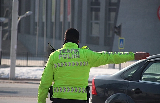 Malatya'da Asayiş ve Trafik Uygulaması: 297 Araç Kontrol Edildi