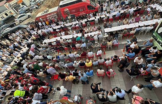 Malatya'da aşure programına yoğun ilgi