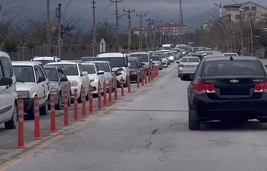 Malatya, bayramda kırmızıya büründü..!