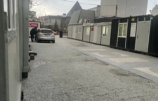 Malatya'da dolu yağışı etkili oldu