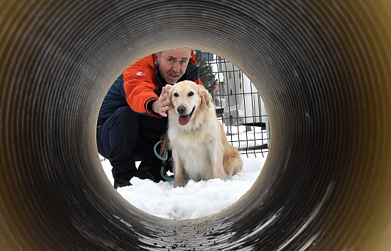 Malatya'da enkaz altındaki 6 kişinin umudu oldu! Yeni görevlere hazırlanıyor…