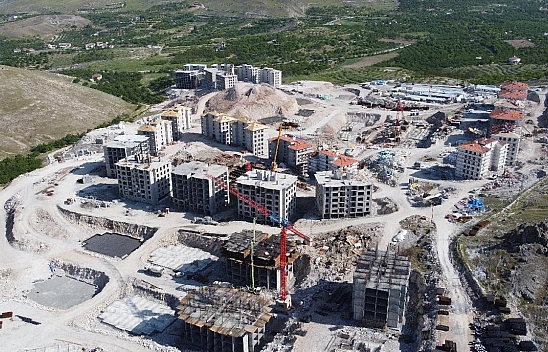 Malatya'da ev ihtiyacı artıyor! Her 100 kişiden 93'ü evlerine kavuşmayı hayal ediyor!