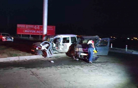 Malatya'da feci kaza 1 ölü, 4 yaralı