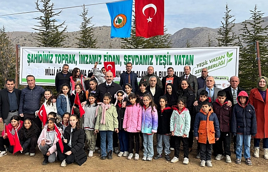 Malatya'da fidanlar toprakla buluştu