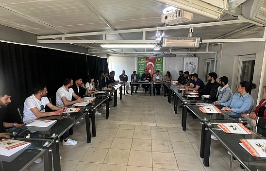 Malatya'da gençler tarıma kazandırılıyor