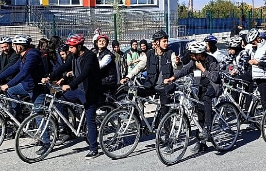 Malatya'da Gençler Uyuşturucuya 'Hayır' Dedi… Bağımlılığına Karşı Pedal Çevirdiler…!