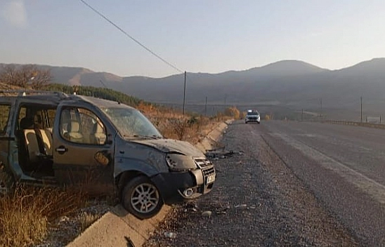 Malatya'da hafif ticari araç su kanalına çarptı: 1 yaralı