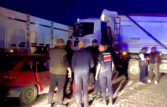 Malatya'da Hafriyat Kamyonu ile Otomobil Çarpıştı: 1 Ölü, 1 Yaralı