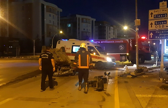Malatya'da trafik kazası: 4 kişi yaralandı