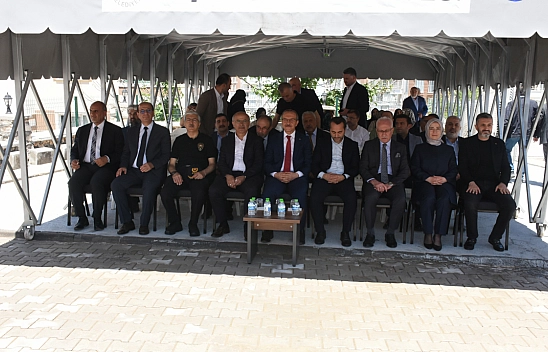 Malatya'da Ilıcak Camisi ve Kur'an Kursu Dualarla Açıldı
