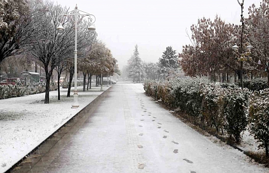 Malatya'da kar yağışı etkili oluyor
