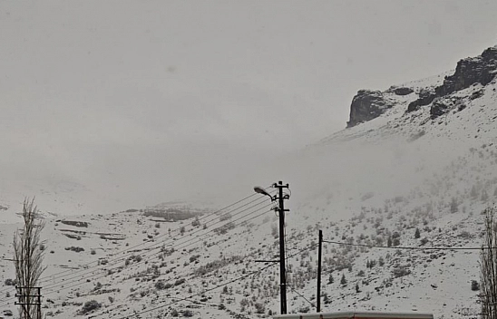 Malatya'da kar yağışı etkisini sürdürüyor