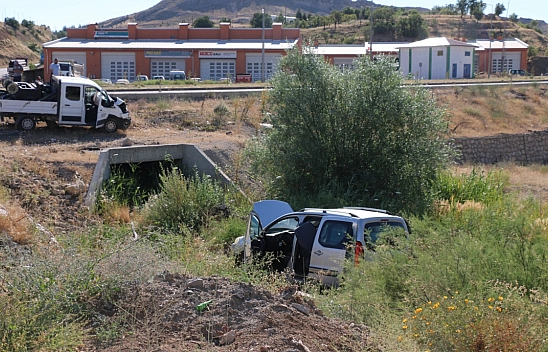 Malatya'da kavşakta korkutan kaza: 3 Yaralı