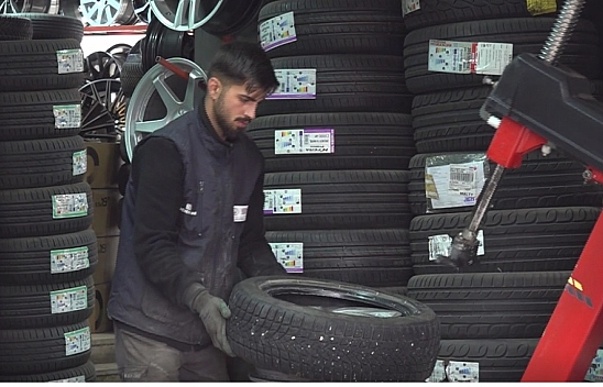 Malatya'da Kış Lastiği Yoğunluğu Başladı