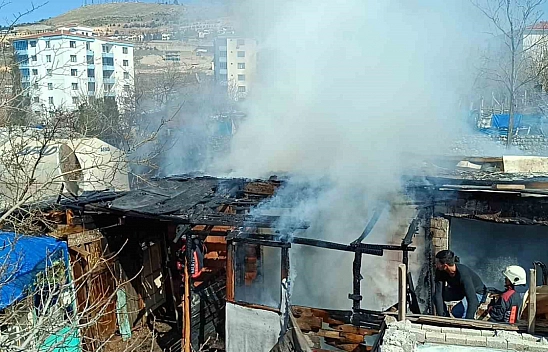 Malatya'da korkutan yangın