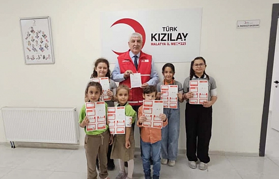 Malatya'da küçük kalplerden büyük bağış