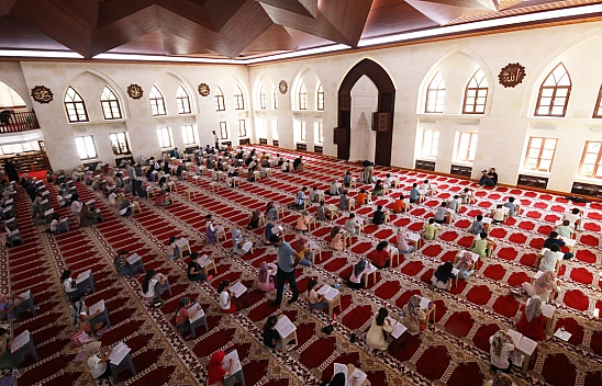 Malatya'da Kuran Kursları Arası Bilgi Yarışması: Bisiklet, Drone ve Daha Fazlası