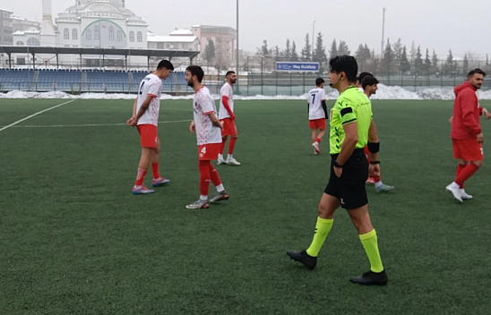 Malatya'da maç başlamadan bitti