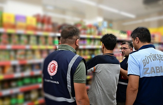 Malatya'da Market Denetimleri Sıklaştırıldı: Haksız Fiyat Artışına Dur Denildi!
