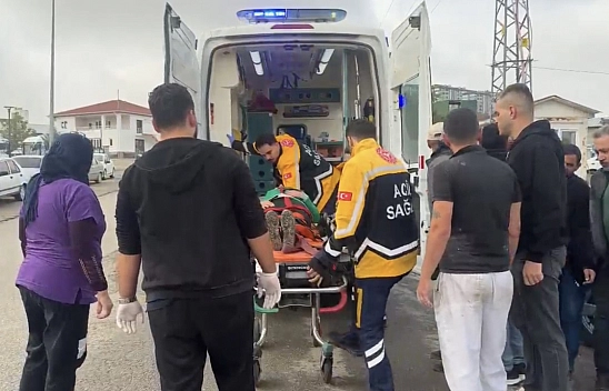 Malatya'da minibüsten inen yayaya otomobil çarptı