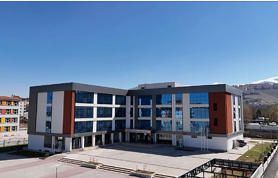 Malatya'da 'Namaz' Hazımsızlığına Tepki: Haddinizi Aşmayın!