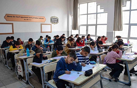 Malatya'da Öğrencilere Tarihi Mekan Gezisi ve Sinema Ödülü