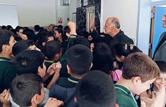 Malatya'da öğretmen doğum gününde emekli oldu