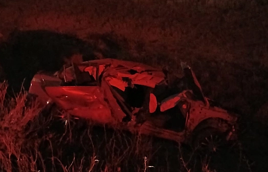 Malatya'da Otomobil Traktöre Çarptı, 6 Yaşındaki Çocuk Öldü, 4 Yaralı