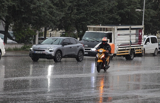 Malatya'da sıcak başlayıp yağışla bitecek bir gün daha!