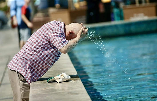 Malatya'da sıcak hava etkisini sürdürüyor: Termometreler 38 dereceyi gördü