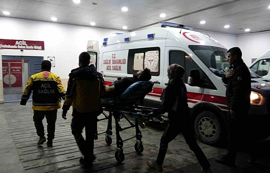 Malatya'da husumetliler arasında silahlı kavga: 3 yaralı, 5 gözaltı