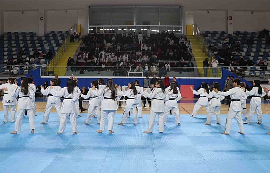 Malatya'da Tekvando Rüzgarı: 300 Sporcu Sınavda