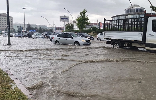 Malatya'da 'su sporları' zorunlu oldu: Şehir kulaç atıyor!