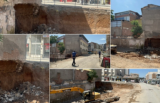 Malatya'da temel kazısı sırasında toprak kaydı! 2 katlı ev tahliye edildi